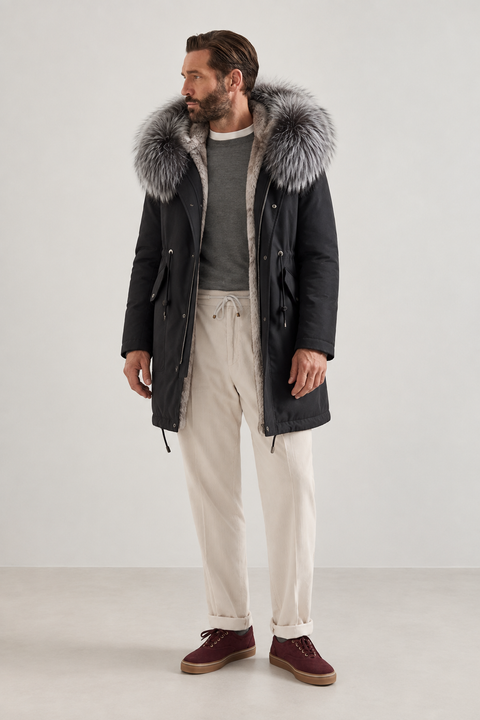 Parka negra de piel forrada para hombre