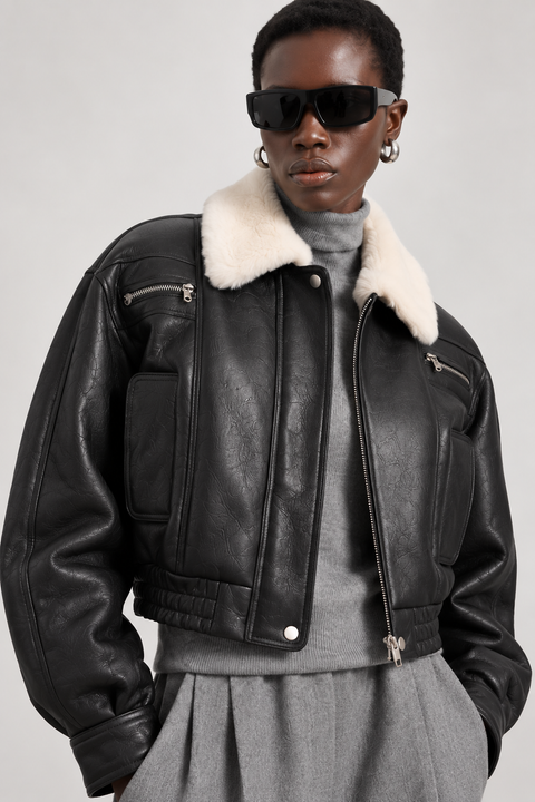 Chaqueta corta de piel de borrego