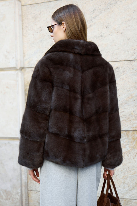Corto cappotto di visone