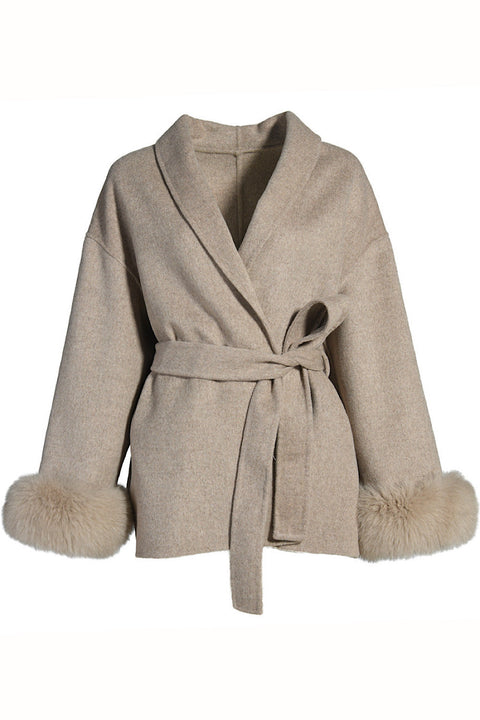 Short Cashmere Coat with Fur