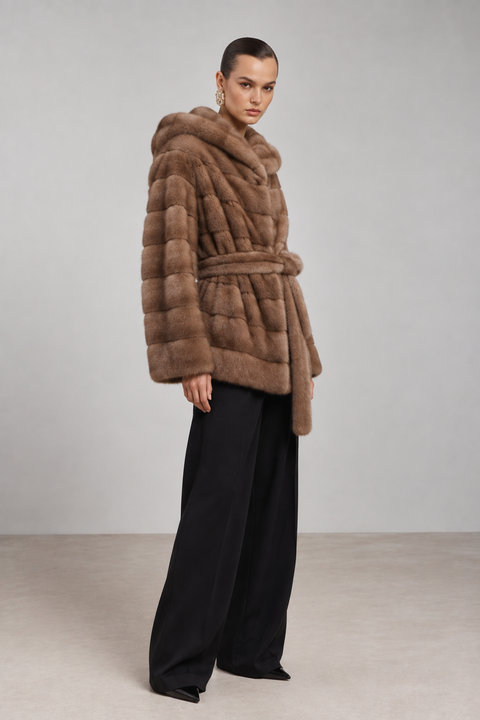 Manteau à capuche en fourrure de vison
