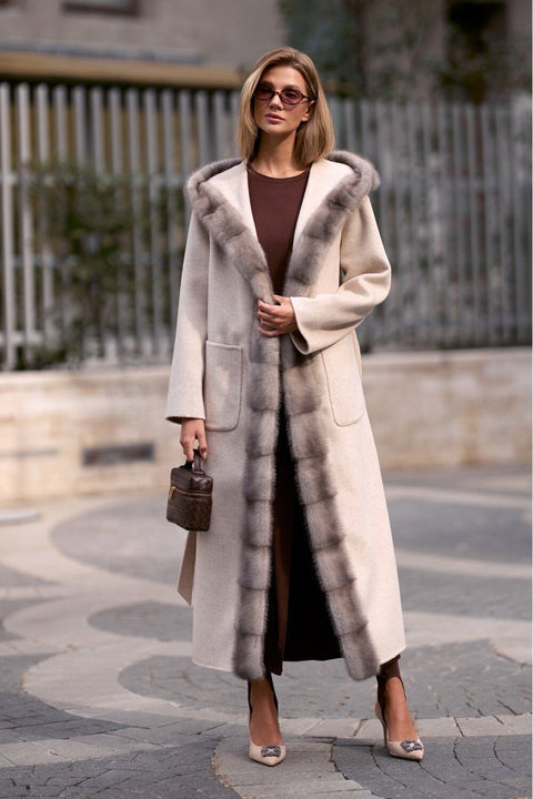 Cashmere Coat with Mink